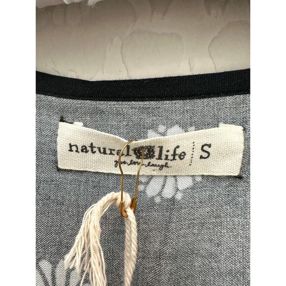 NATURAL LIFE | Maribel Floral Boho Peasant Top Black Daisy Mushroom NWT | Small - Picture 6 of 8